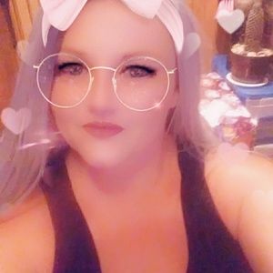 Meet your Posher, Charlene